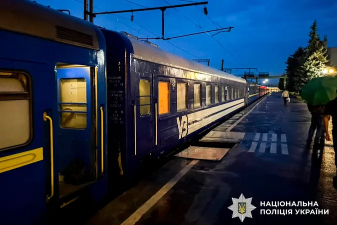 На вокзалі під колесами поїзда «Ковель – Одеса / Ковель – Дніпро» загинув чоловік