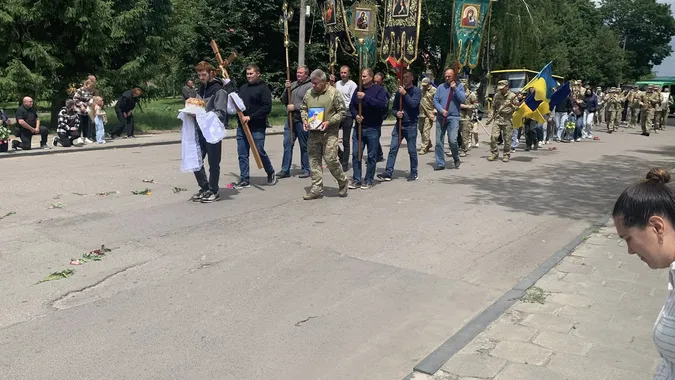 На Волині попрощалися із полеглим Героєм Віталієм Борилюком (фото)