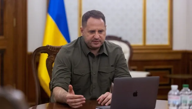 У Зеленського прокоментували, чому Єрмак пише ребусами