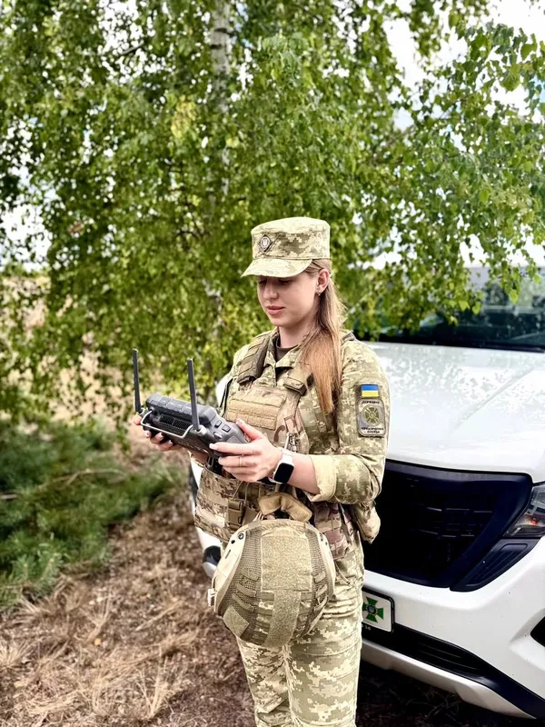 «Леді» з Волині: історія прикордонниці, яка керує безпілотниками
