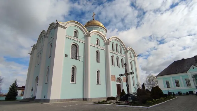Верховний суд «поставив крапку» у справі щодо виселення УПЦ МП з володимирського собору