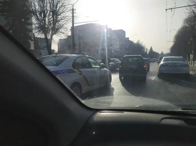 У Луцьку – ДТП: на проспекті Перемоги ускладнений рух