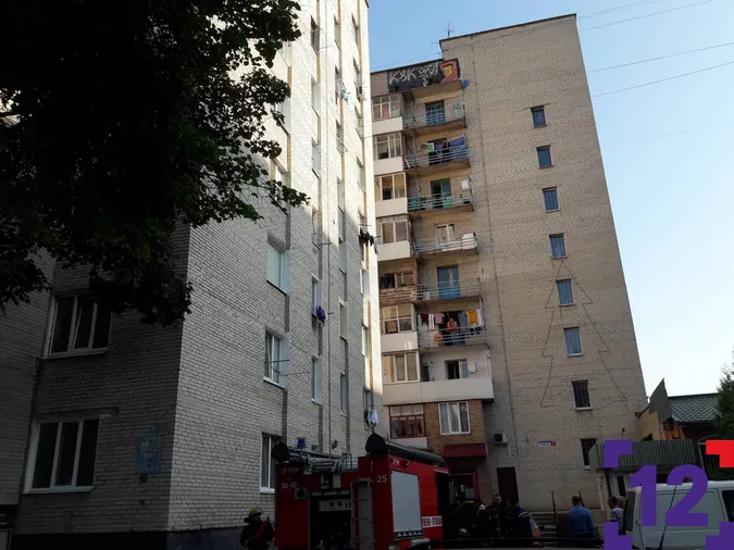Через невимкнену плиту в багатоповерхівці Луцька сталася пожежа (фото)