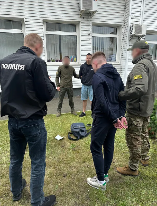 На Волині схопили організаторів переправлення за кордон ухилянтів та їхніх клієнтів (фото)