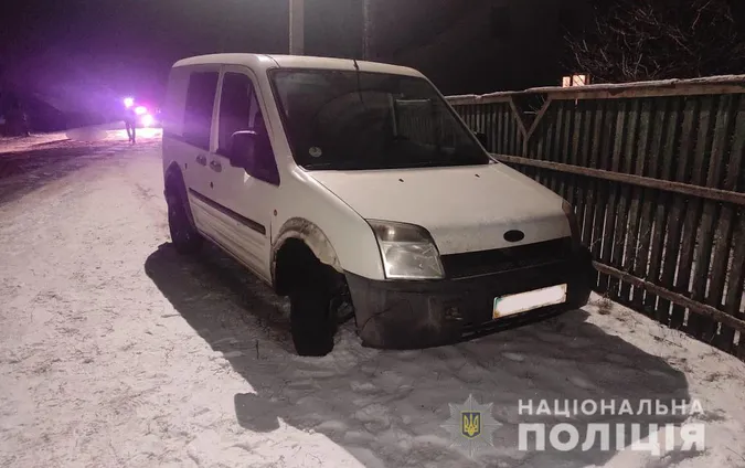 На Волині автомобіль на смерть збив пішохода (фото, відео)