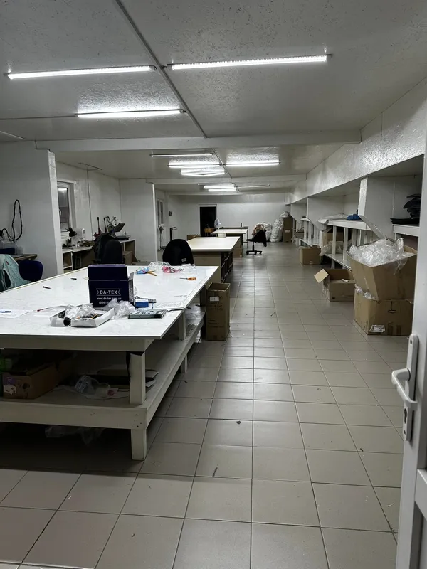 На Волині продають завод з виготовлення дитячих візочків (фото)