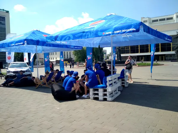 У центрі Луцька – «Pepsi-двіж» (фото)