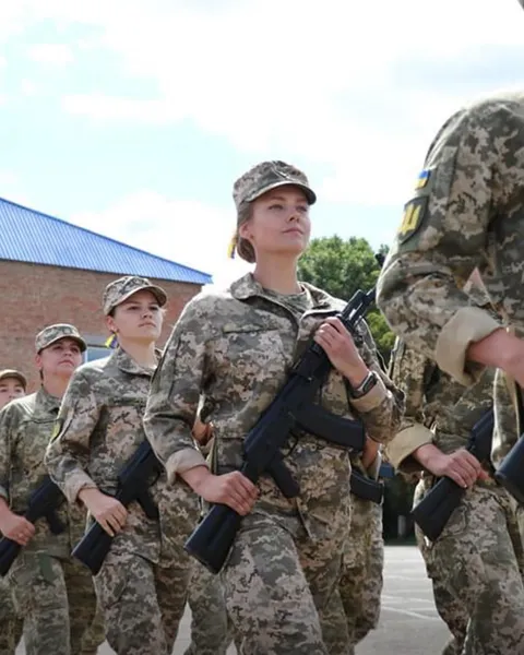 Поборола рак і пішла на війну: неймовірна історія волинської бійчині з 14 ОМБр