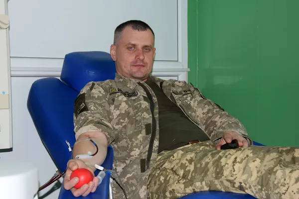 Прикордонники на Волині здали кров для поранених захисників на Сході (фото)