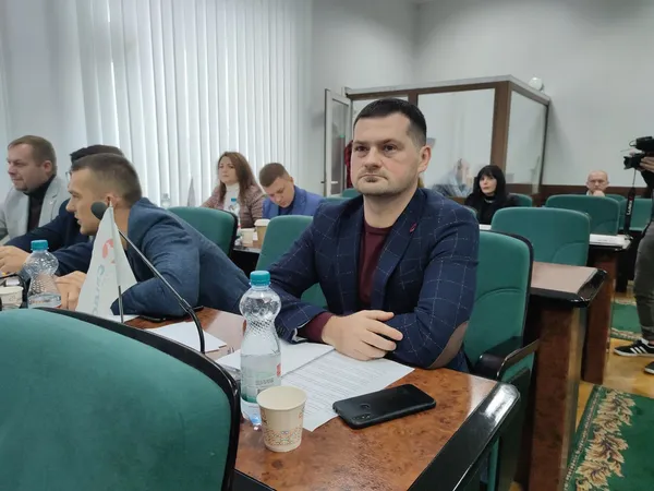 «Волиньобленерго» закликали повідомляти графіки відключення світла у Луцьку
