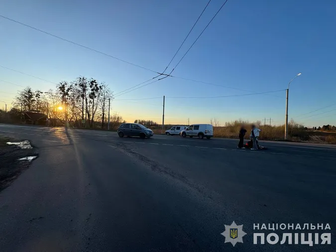 Під Луцьком Ford збив 26-річну велосипедистку, вона – у реанімації (фото)