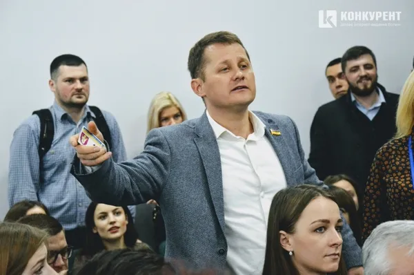 Андрій Козюра