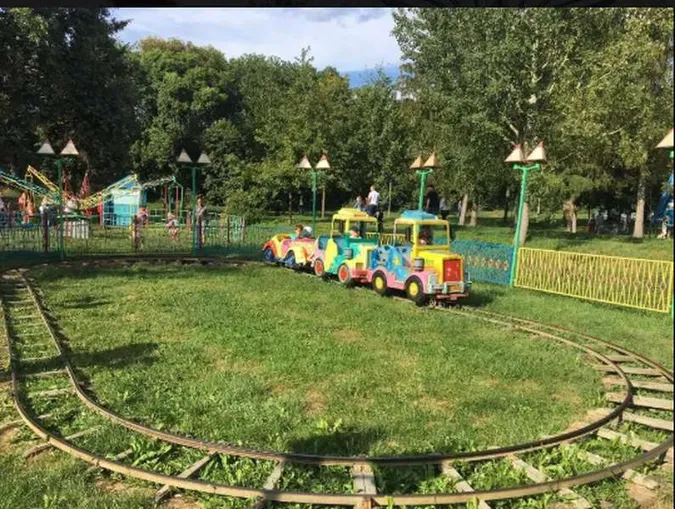 У луцькому парку розповіли, чому вирішили продати атракціони