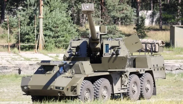 Данія, Німеччина та Норвегія куплять для України 16 словацьких гаубиць Zuzana-2