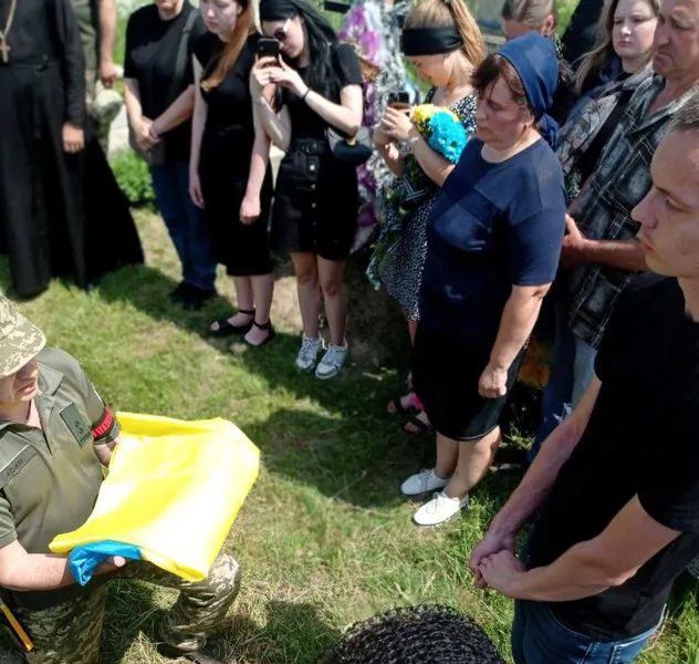 У Луцькому районі попрощалися із захисником Сергієм Холодовим (фото)