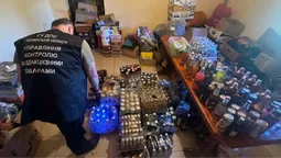 На Волині в магазині знайшли купу алкоголю та сигарет без акцизних марок