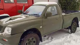 Волиняни придбали для військових автомобіль (фото)