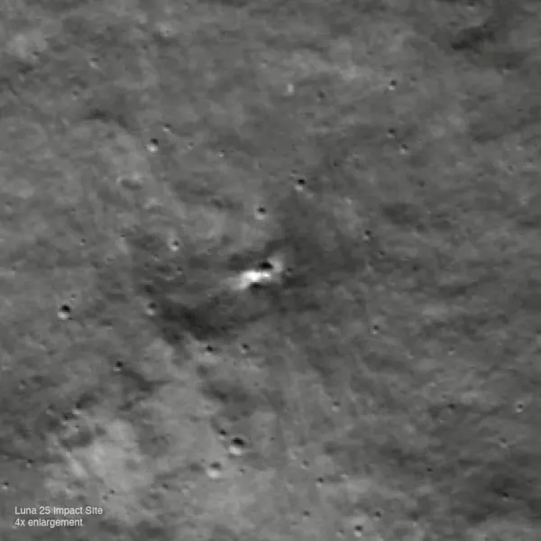 NASA показала знімки місця падіння російської «Луни» (фото)