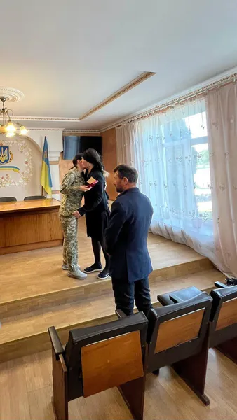 На Волині родині полеглого Героя вручили орден «За мужність» III ступеня (фото)