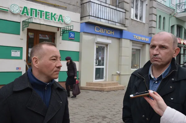 Святкувати не можна скасувати: як лучани ставляться до 8 березня