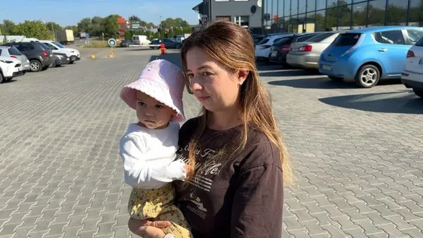Наталя з донькою