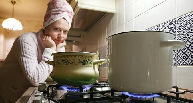 Заміна труб: у Луцьку чотири багатоповерхівки надовго відключать від гарячої води
