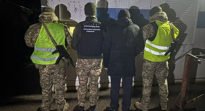 Прикордонники затримали волинянина, який рвався за кордон (фото)