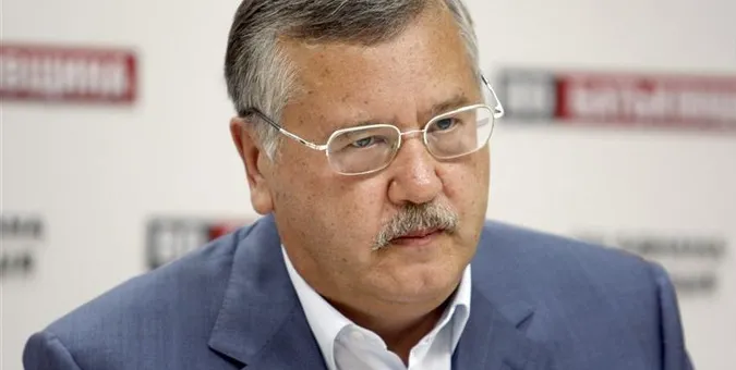 Анатолій Гриценко у Луцьку розповів, на які гроші живе