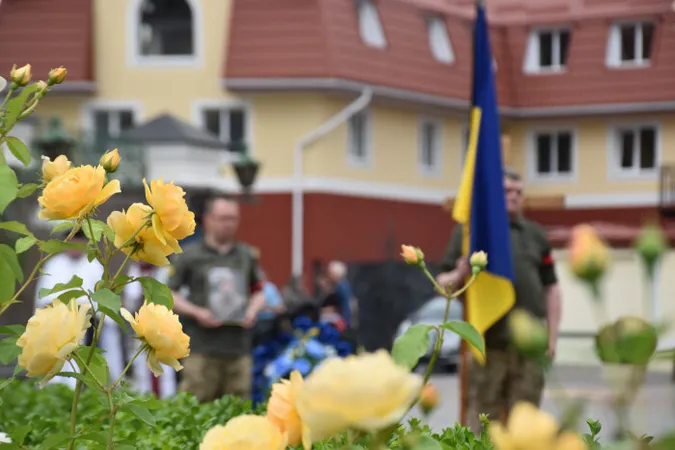 У Луцьку попрощалися із Героєм Олександром Іщуком (фото)