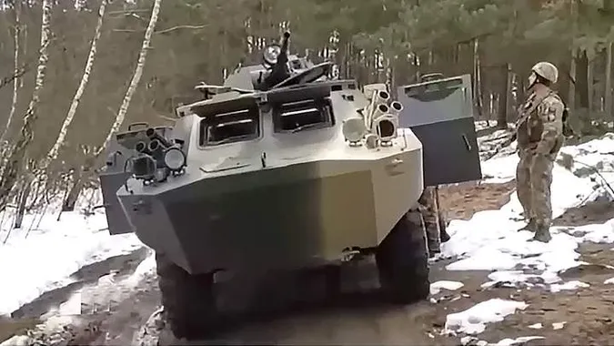 Волинські механіки переробили стару «беердеемку» до невпізнаваності – тепер це сучасна «Вовкулака»