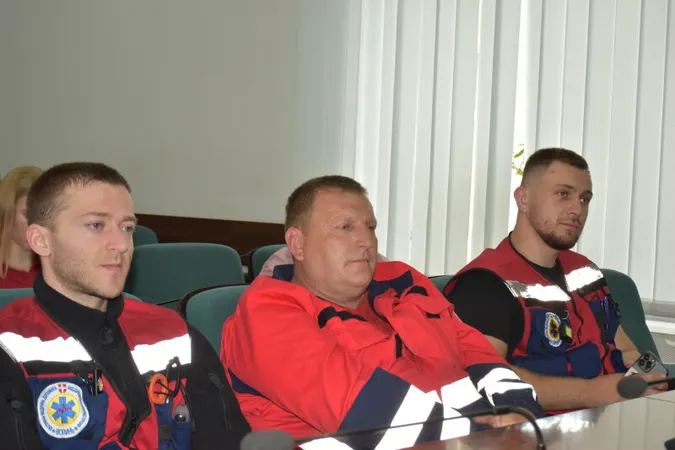 У Луцьку похвалили медиків, рятувальників та нацгвардійців за ліквідацію обстрілу 6 червня