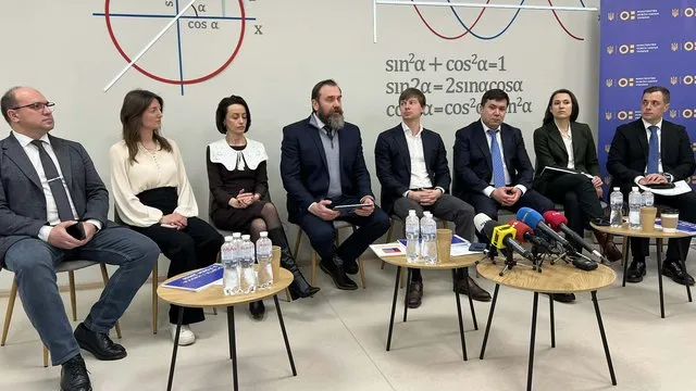 До 5100 гривень штрафу: що чекає на батьків, чиї діти системно пропускають школу