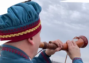 День кликуна
