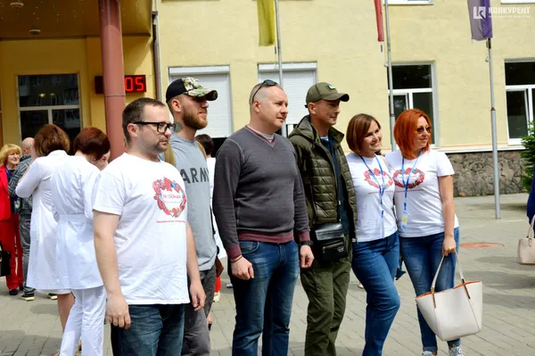 У Луцьку з’явилася «Алея життя», висаджена людьми з донорськими органами (фото)