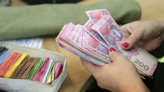 Де на Волині платять найбільші зарплати?