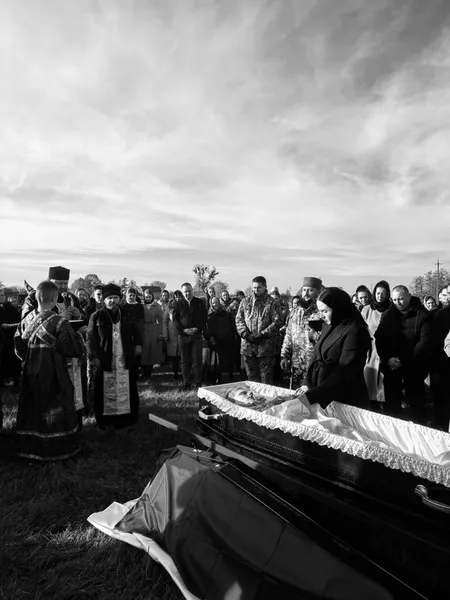 На Волині попрощалися із захисником Іваном Кіпенем (фото)