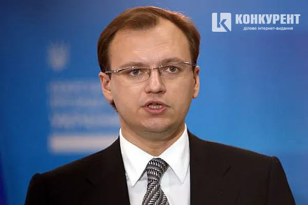 Від політиків до медиків: топ-10 «липових» дипломів відомих українців