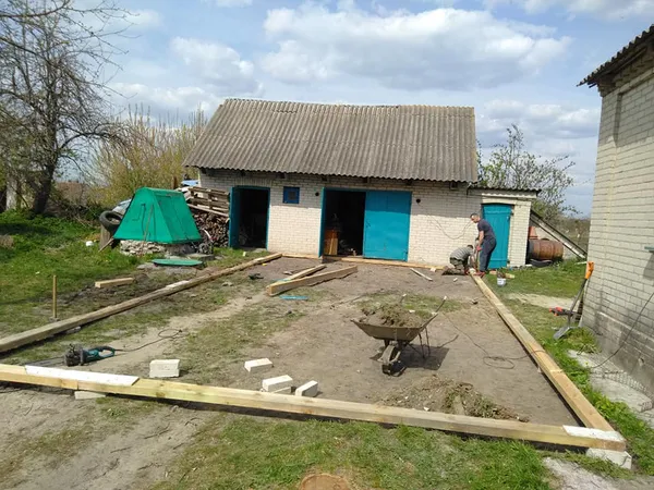 У Жидичині віряни УПЦ (МП) на Пасху молилися у храмі, який збудували «своїми руками» (фото)