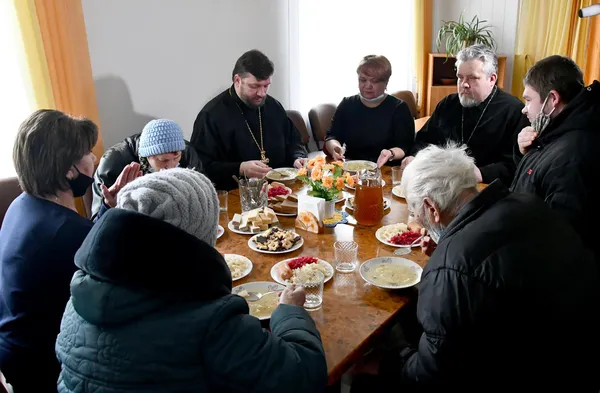 Волинська єпархія УПЦ відкрила у Луцьку соціальну їдальню (фото)
