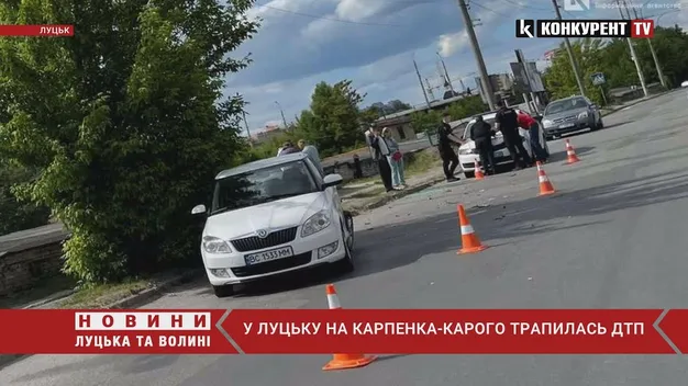 На Карпенка-Карого у Луцьку сталася ДТП (фото, відео)