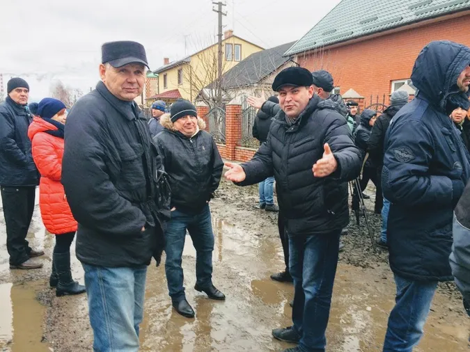 Чому газова труба в Луцьку ледь не «висадила в повітря» цілу вулицю (фото, відео)