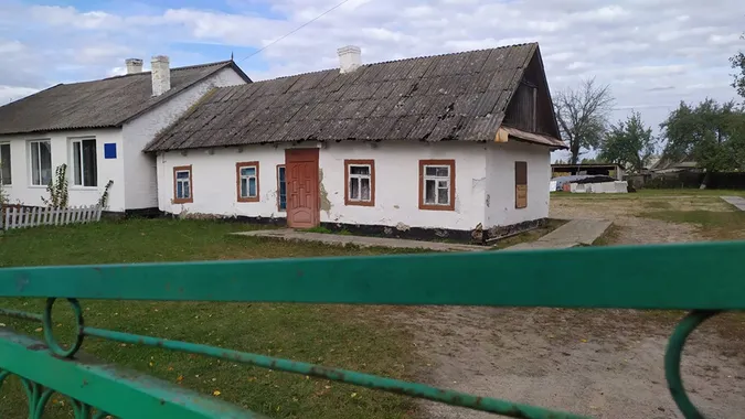 Слідом за Стобихівкою: в Осівці на Волині діти не ходять до аварійної школи (фото)