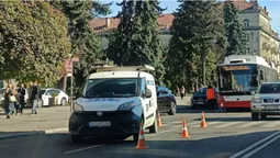 У центрі Луцька на пішохідному переході збили людину (фото)