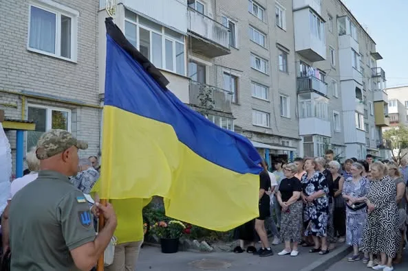 У Володимирі попрощалися із загиблим в автокатастрофі захисником Максимом Романюком (фото)