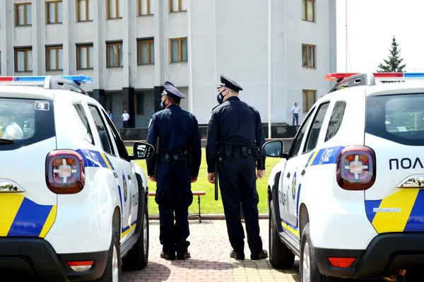 Волинські офіцери громад отримали 25 новеньких службових автомобілів (фото, відео)