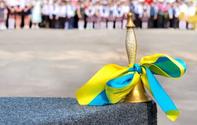 Кабмін визначив, скільки триватиме навчальний рік 2023-2024