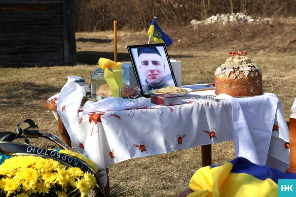 Серце зупинилося у 24: на Волині попрощалися з молодим солдатом Богданом Дідиком (фото)