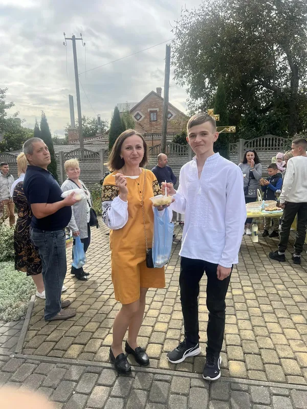 В селі під Луцьком на благодійному ярмарку зібрали майже 50 тисяч на ЗСУ (фото)