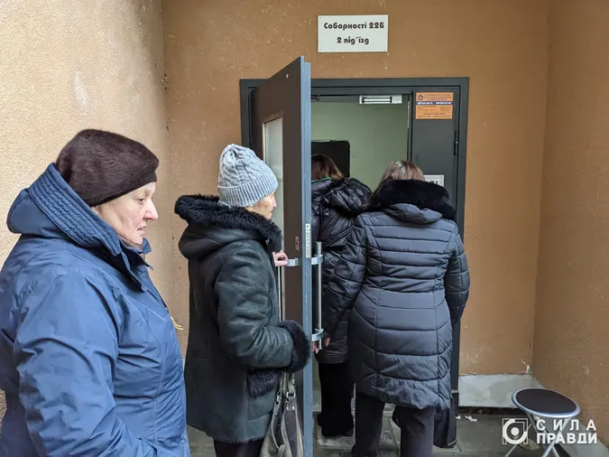 Мешканці скандального ЖК у Луцьку замерзають під час морозів