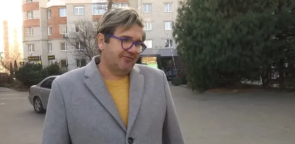 Як почувається лучанин, у якого в руках вибухнув телефон: деталі інциденту (фото)